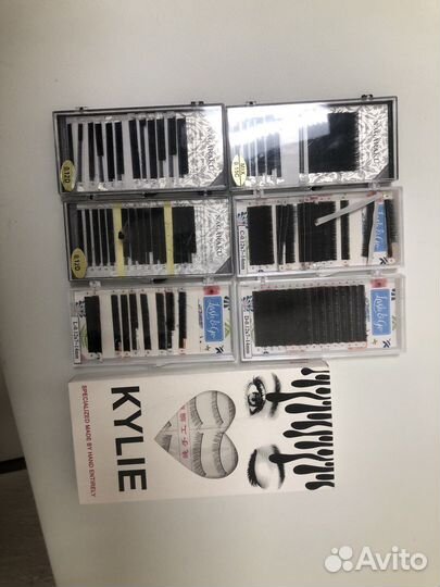 Для наращивания ресниц