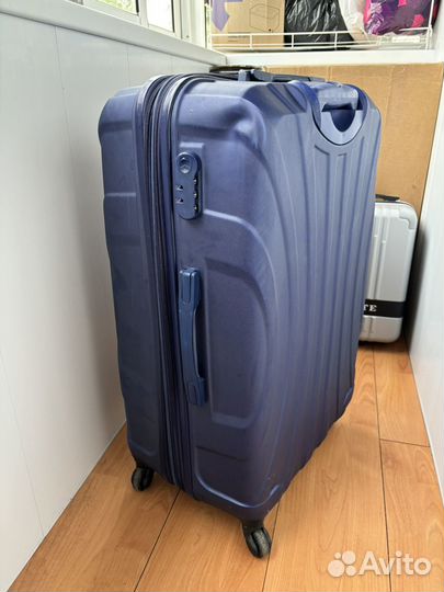 Чемодан большой б/у L