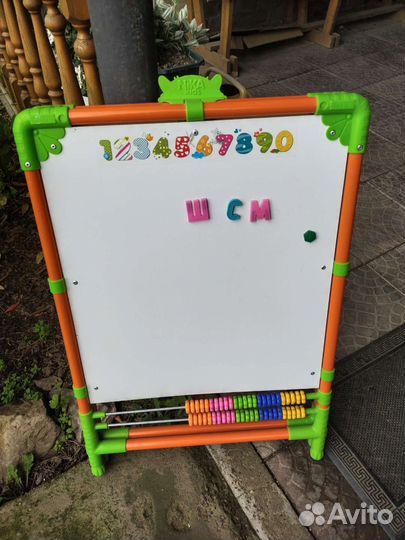 Детский мольберт для рисования