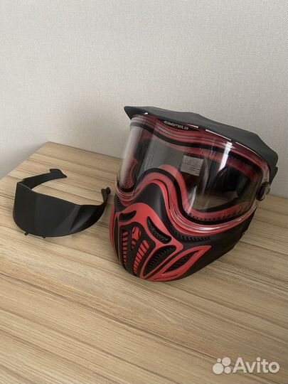 Шлем для пейнтбола