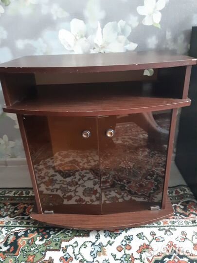 Тумба под телевизор