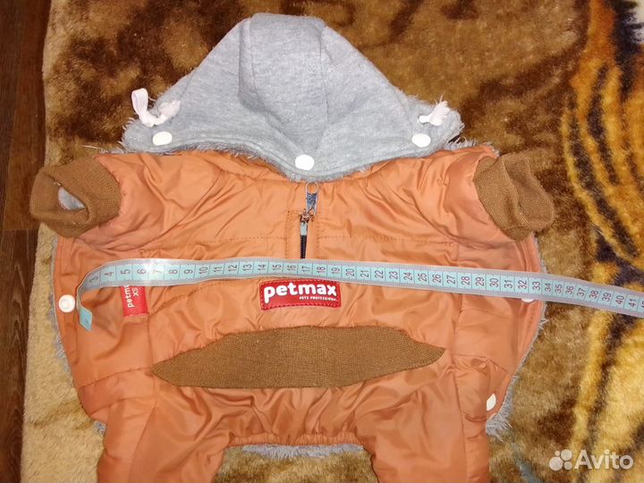 Теплый комбинезон на маленькую собаку