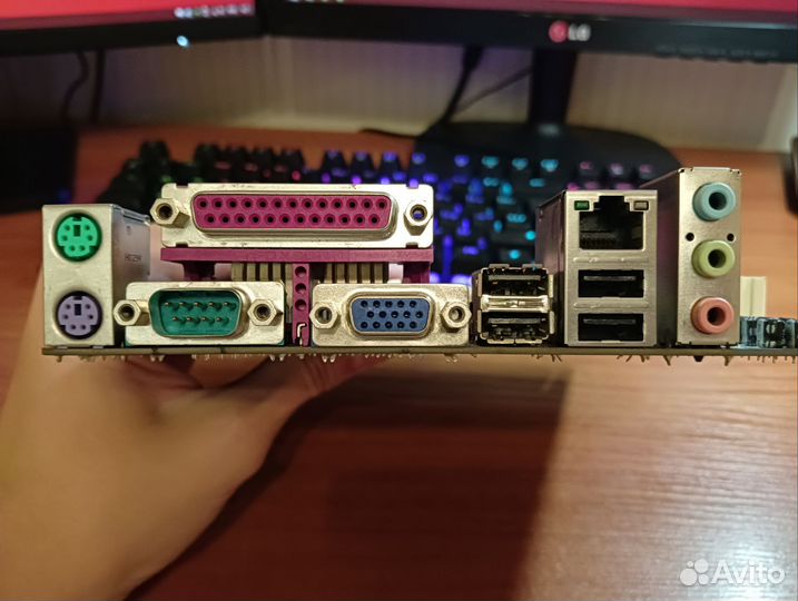 Материнская плата с процессором mini foxconn d52s