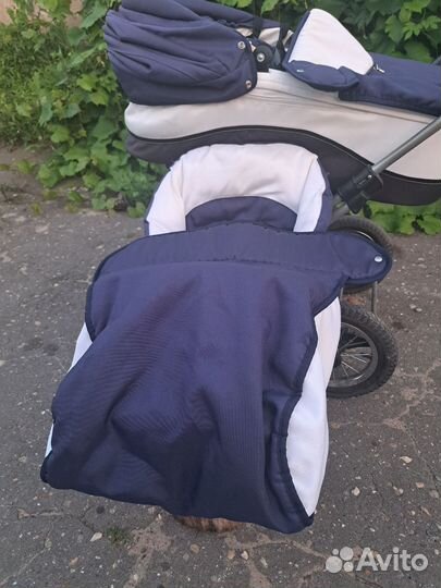 Прогулочная коляска 2 в 1