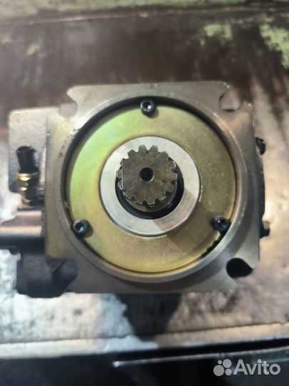 Гидронасос sauer danfoss 90R075