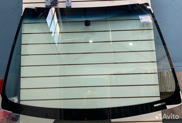 Стекло лобовое Ford Fusion 02-05