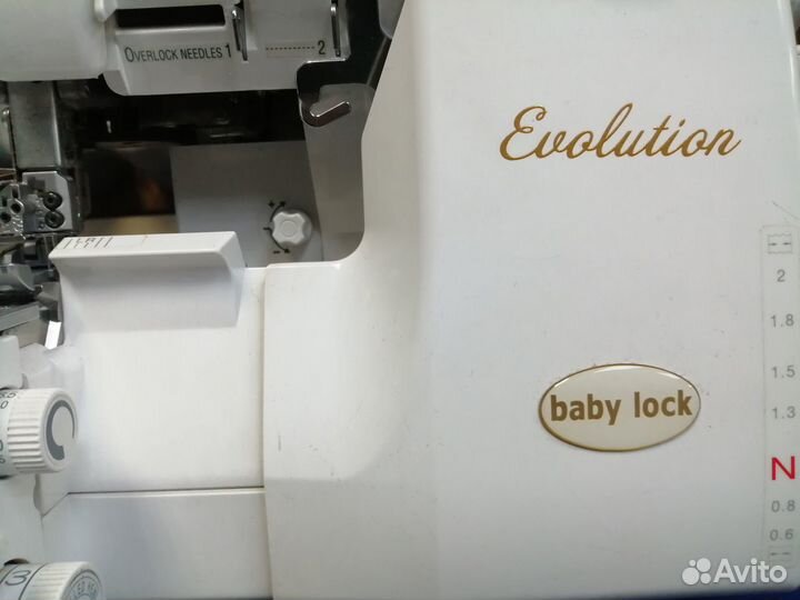 Коверлок Evolution Baby Lock BLE8W-2