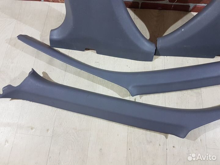 Накладка центральной стойки Hyundai accent