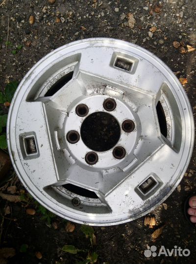 Комплект литых дисков r15