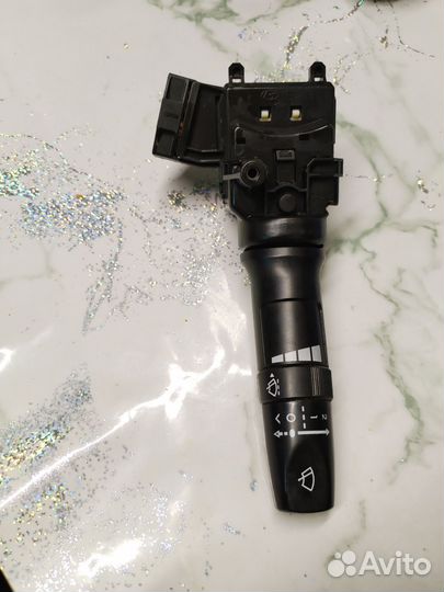 Переключатель стеклоочистителя солярис 1 рио 3