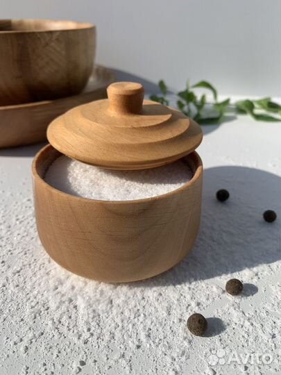 Солонка деревянная