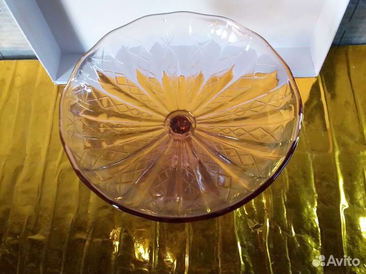 Набор из 60-х, вазы цветное стекло. Винтаж