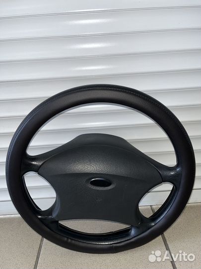 Оплетка на руль р-р М (37-39см) Эко/кожа Ч 1319С