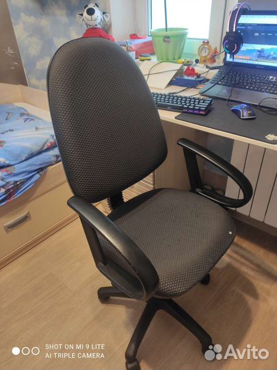 Компьютерное кресло бу
