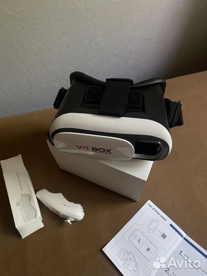 Очки виртуальной реальности с пультом