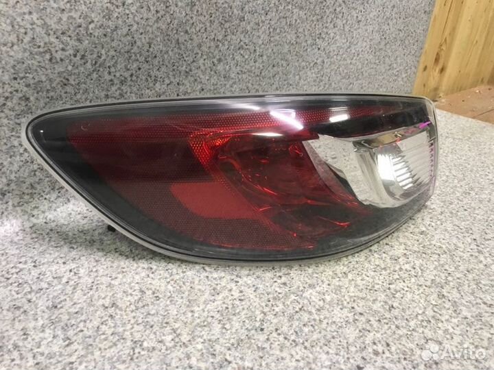 Фонарь левый Mazda 3 BL 2010