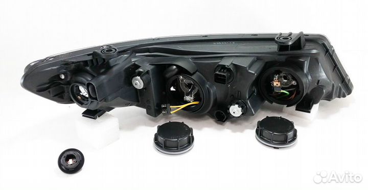 Фара левая Kia Cerato 2 TD