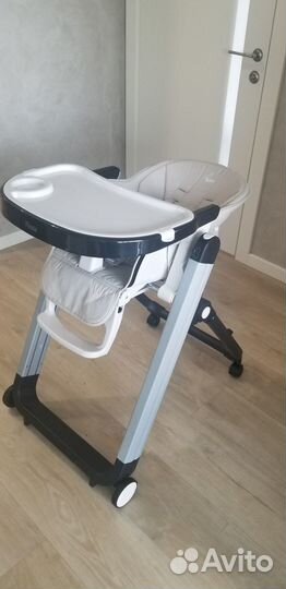 Продам стульчик для кормления