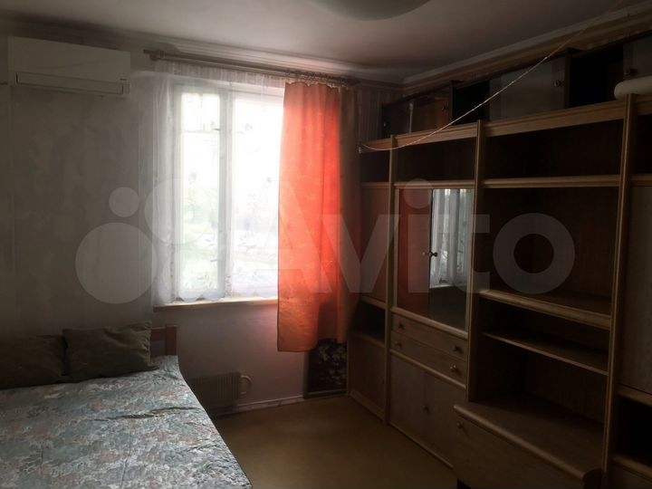 Комната 15 м² в 3-к., 9/12 эт.