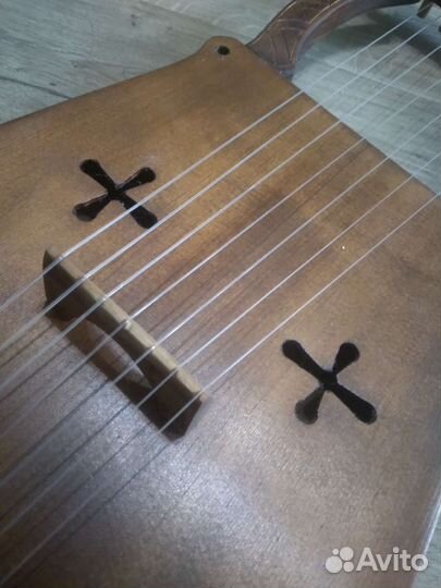 Кравик лира