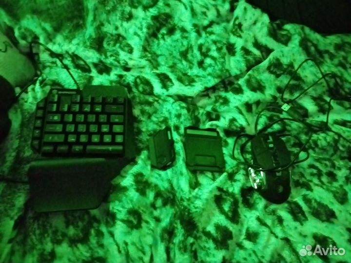 Геймпад для телефона