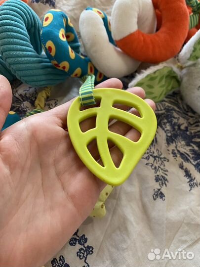 Подвеска спираль погремушка на коляску