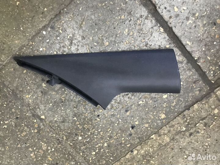 Обшивка стойки задняя Chevrolet Camaro V 10-15