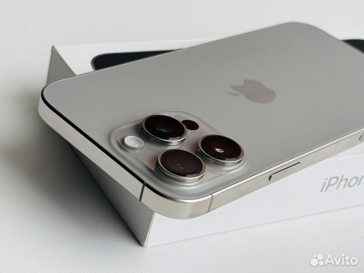 iPhone 16 Pro Max, 256 ГБ