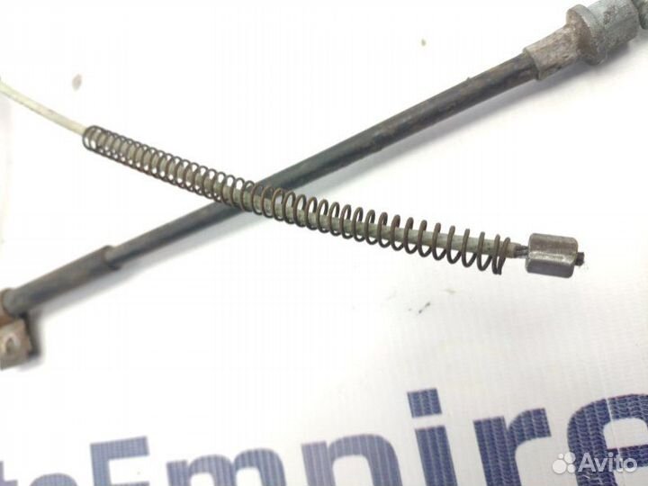 Трос ручника правый Mitsubishi Galant EC1A 4G93