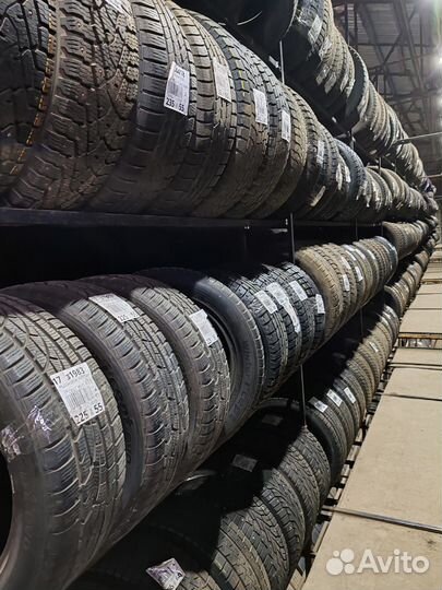 Grenlander Winter GL868 215/60 R17 96H