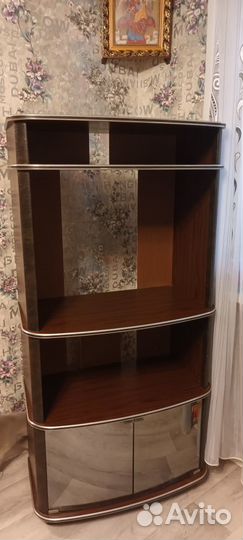 Тумба под телевизор