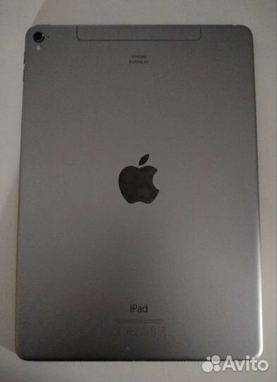 iPad pro 9.7 128 celluar