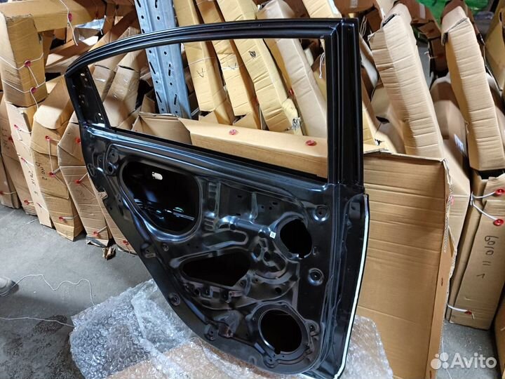 Дверь задняя левая правая Kia Rio X Line