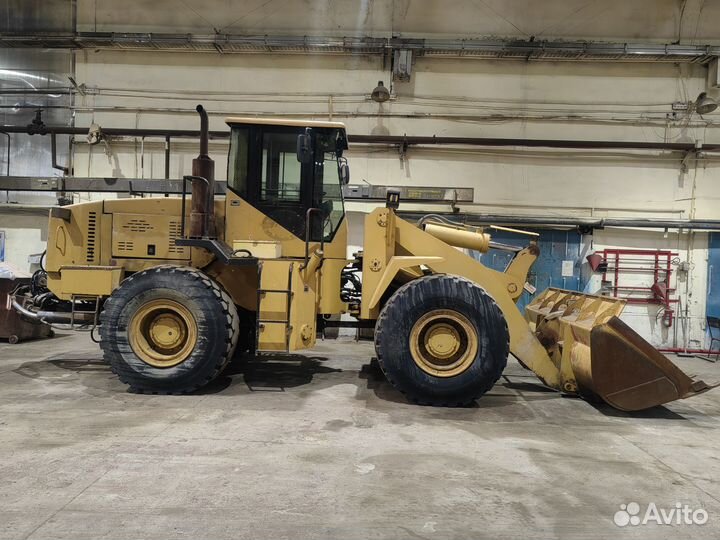 Фронтальный погрузчик Кировец К-702МBА-УДМ2, 2012