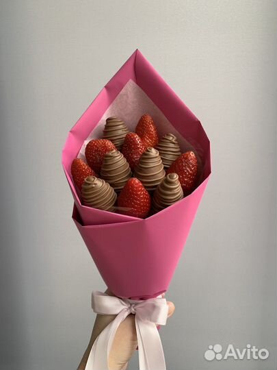 Букет из клубники в шоколаде