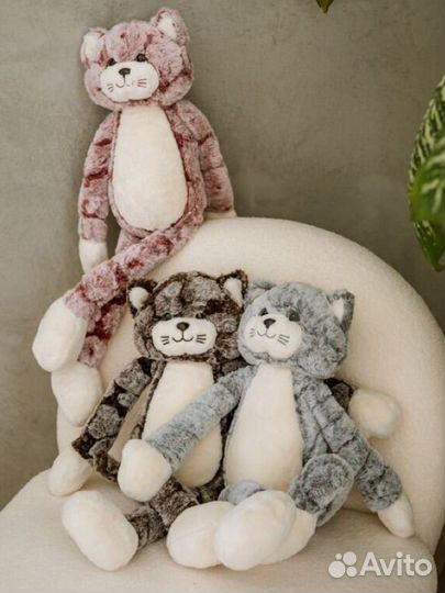 Милая мягкая игрушка 
