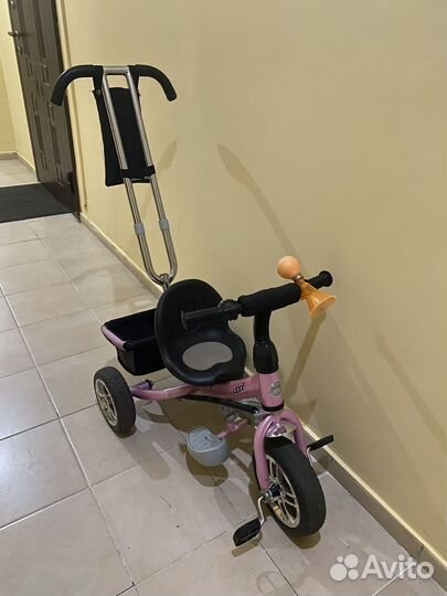 Трехколесный велосипед детский с ручкой