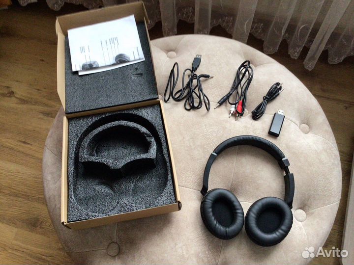 Беспроводные наушники Телетон 900