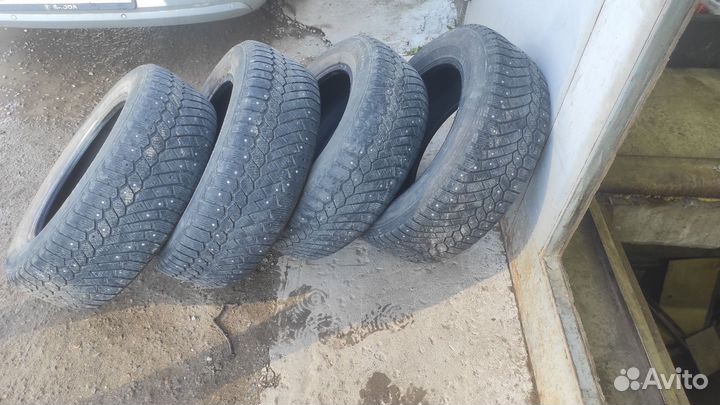 Continental ContiIceContact 4x4 225/65 R17