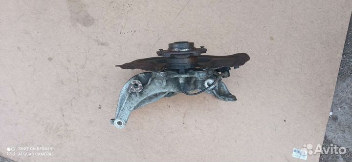 Peugeot 407 Кулак поворотный задний левый