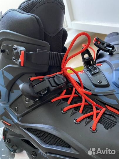 Роликовые коньки