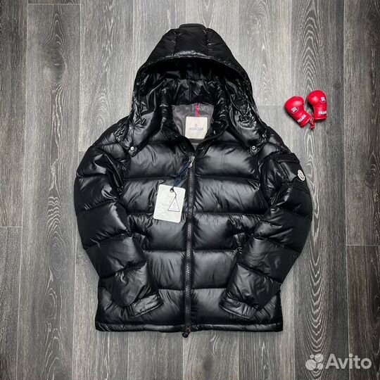 Пуховик moncler