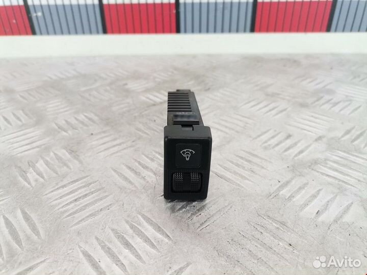 Кнопка освещения панели приборов Mazda Demio