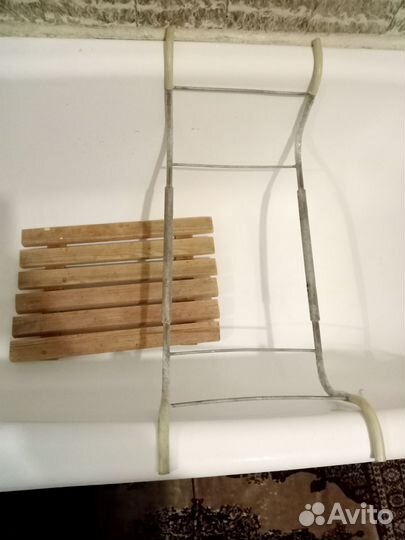 Сиденье для ванны