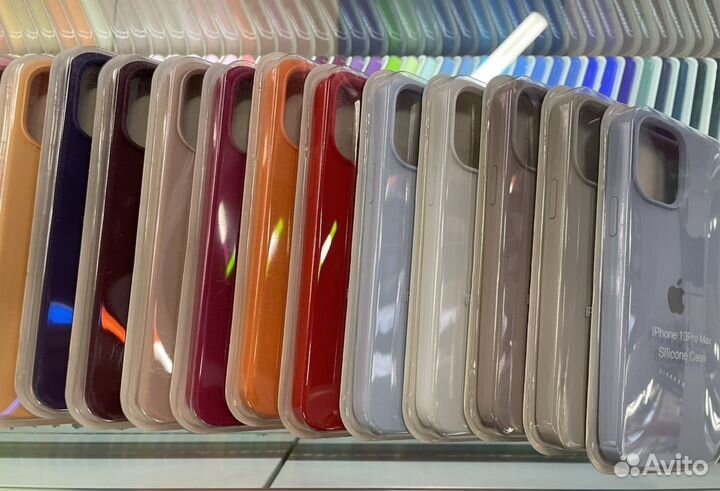 Чехлы на iPhone 13 Pro Max