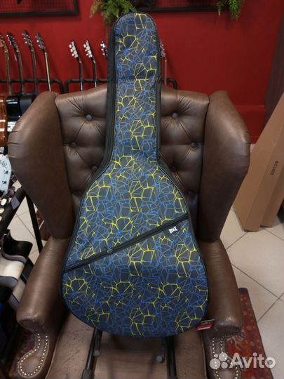 Зимний чехол для гитары новый