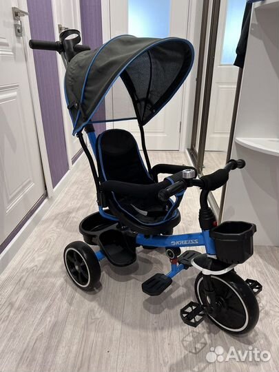 Трехколесный велосипед-трансформер с ручкой