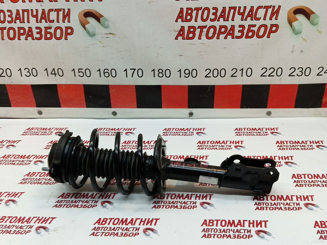 Амортизатор стойка передняя левая Changan Uni-T