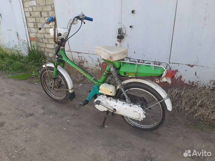Ретро мопед honda roadpal