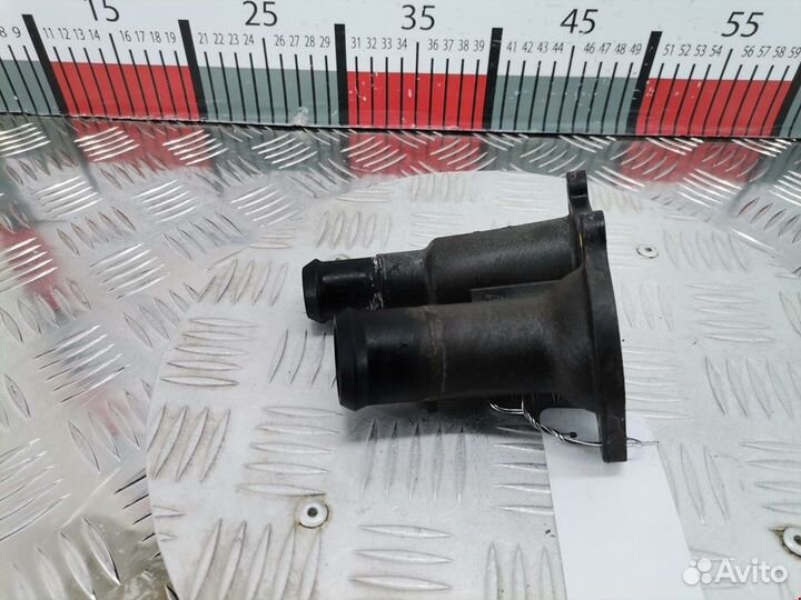 Корпус термостата Ford Fusion 2004